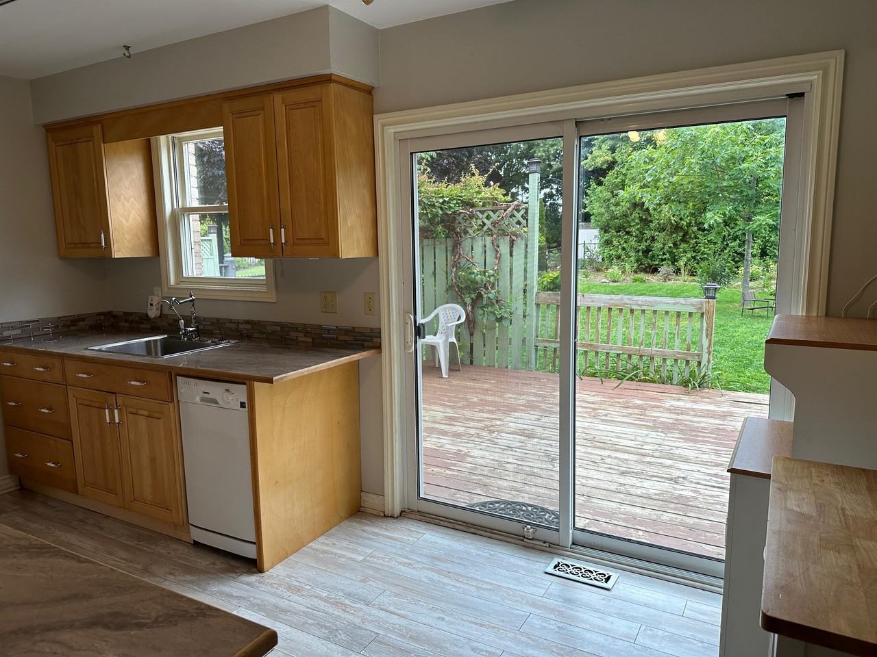 244 Ridgewood Rd #1 - Photo 2 of 11