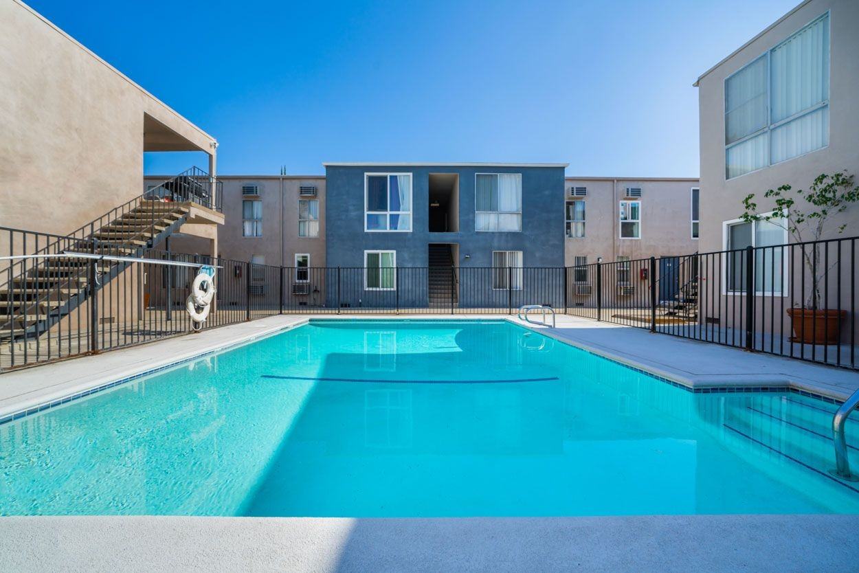 Chateau 16860 Chatsworth Apartments, LLC - Photo 3 of 8