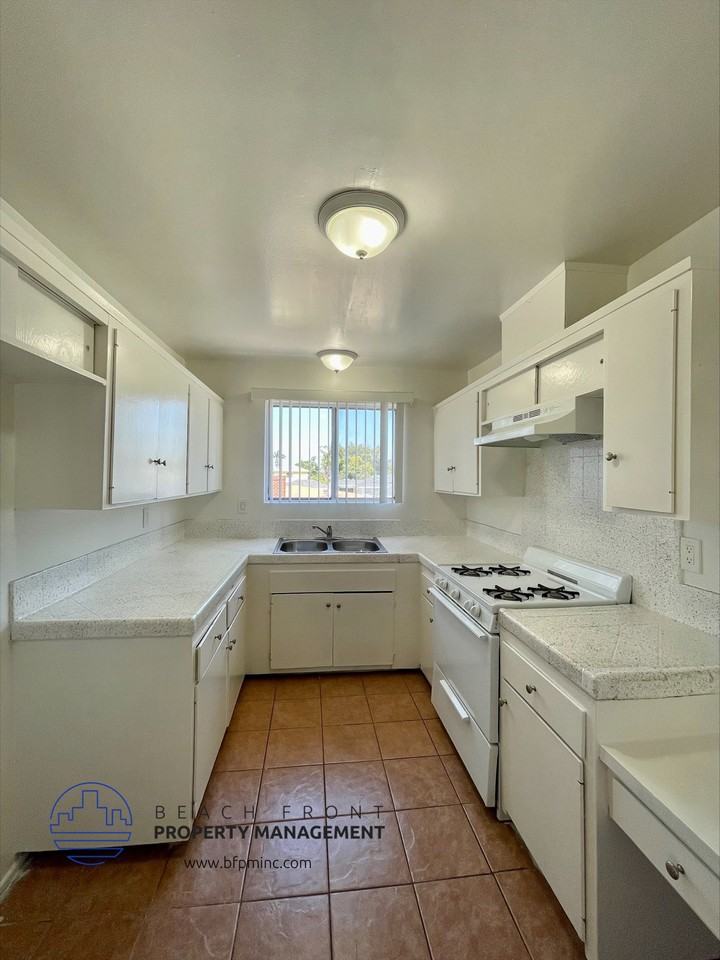 4217 Carlin Ave. - Photo 5 of 16