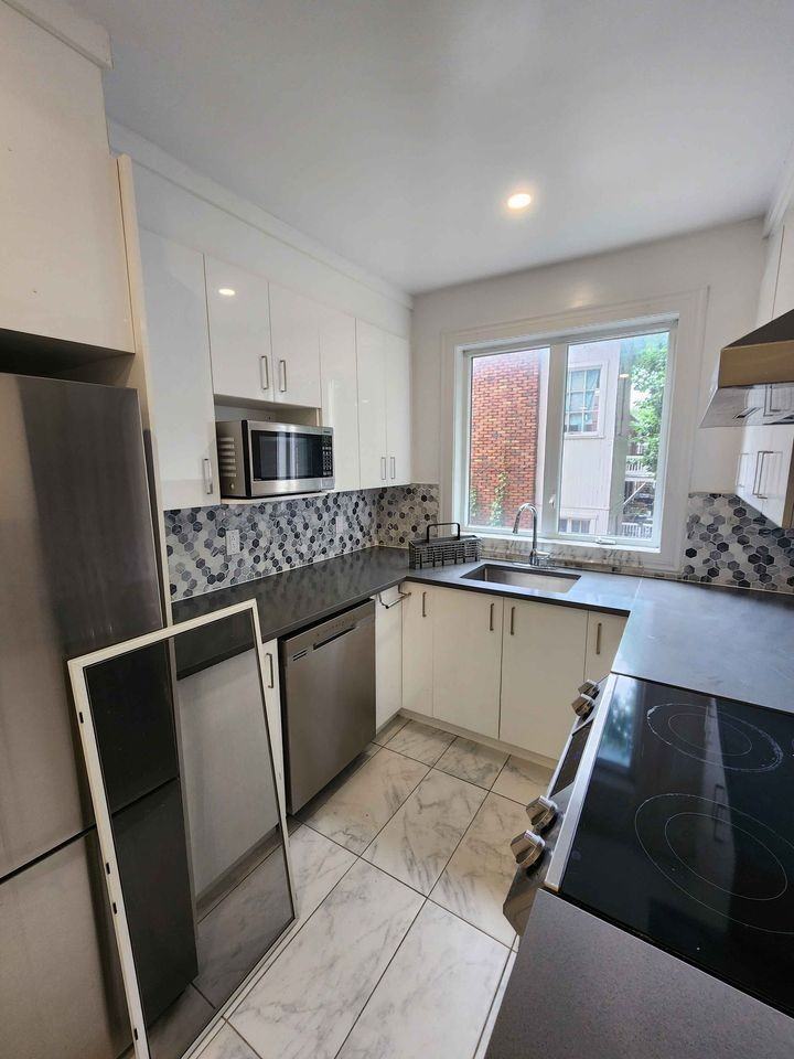 5845 Avenue de Monkland - Photo 7 of 13