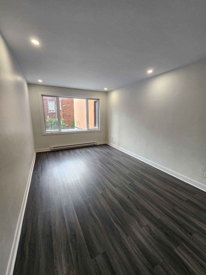 5845 Avenue de Monkland — photo 1