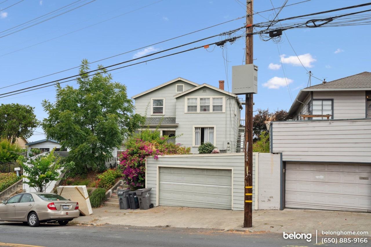 3529 Lincoln Ave - Photo 2 of 21