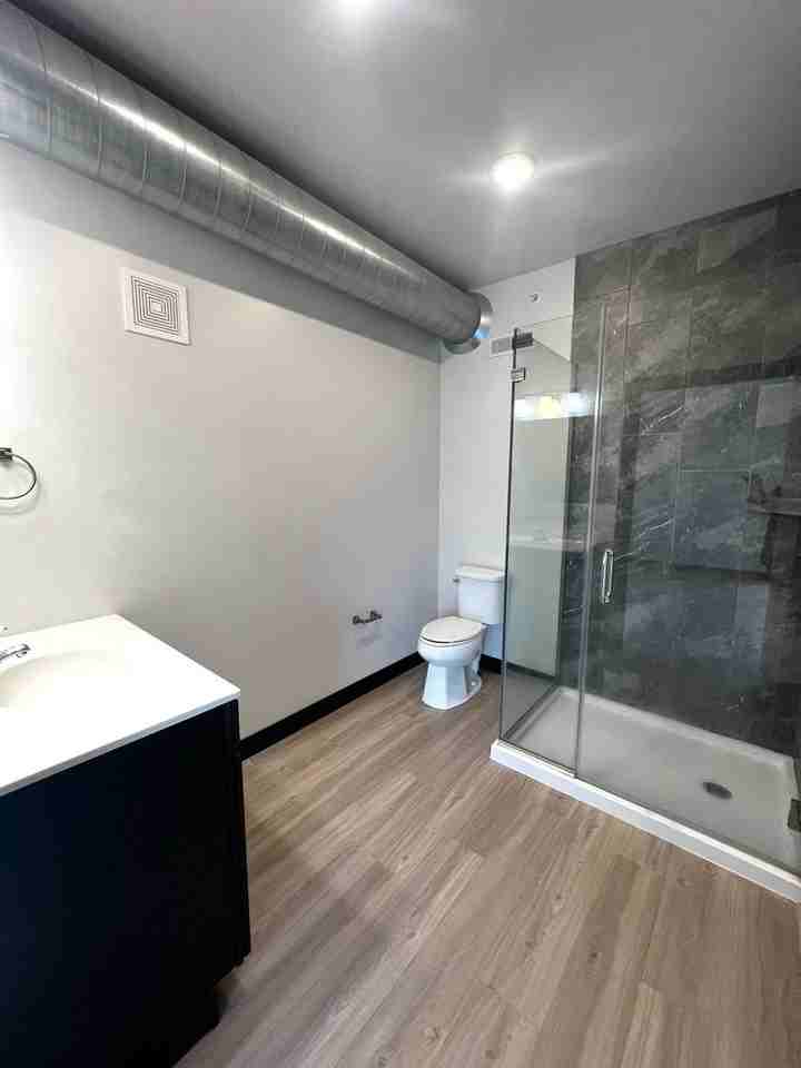 IA City Lofts - Photo 6 of 18