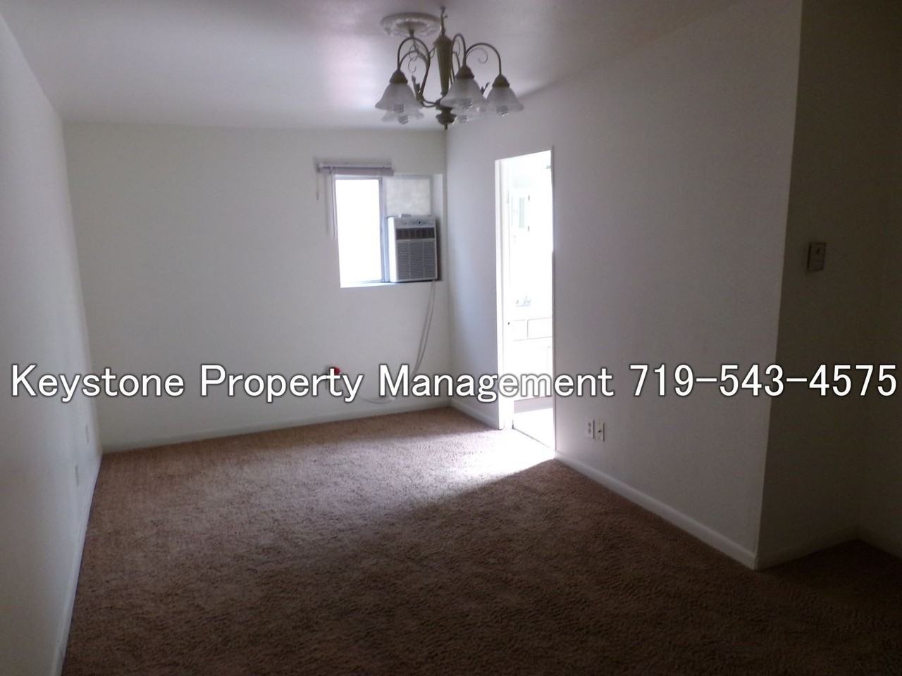 420 W 10th St #6 - Photo 4 of 14