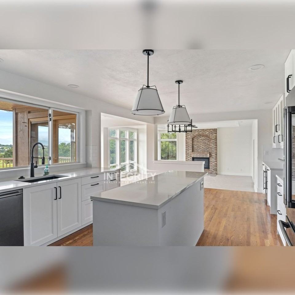 5248 E Otero Cir - Photo 4 of 12