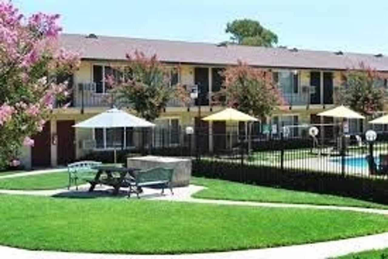 2080 W La Loma Drive - Photo 7 of 15