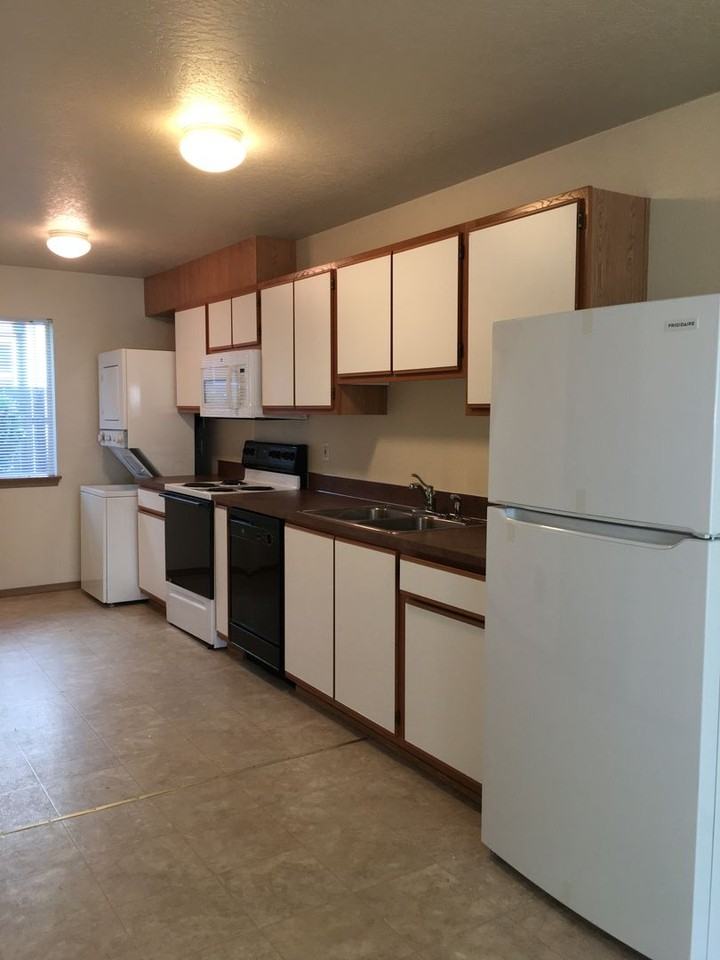 1772 Hilyard St #6 - Photo 4 of 13