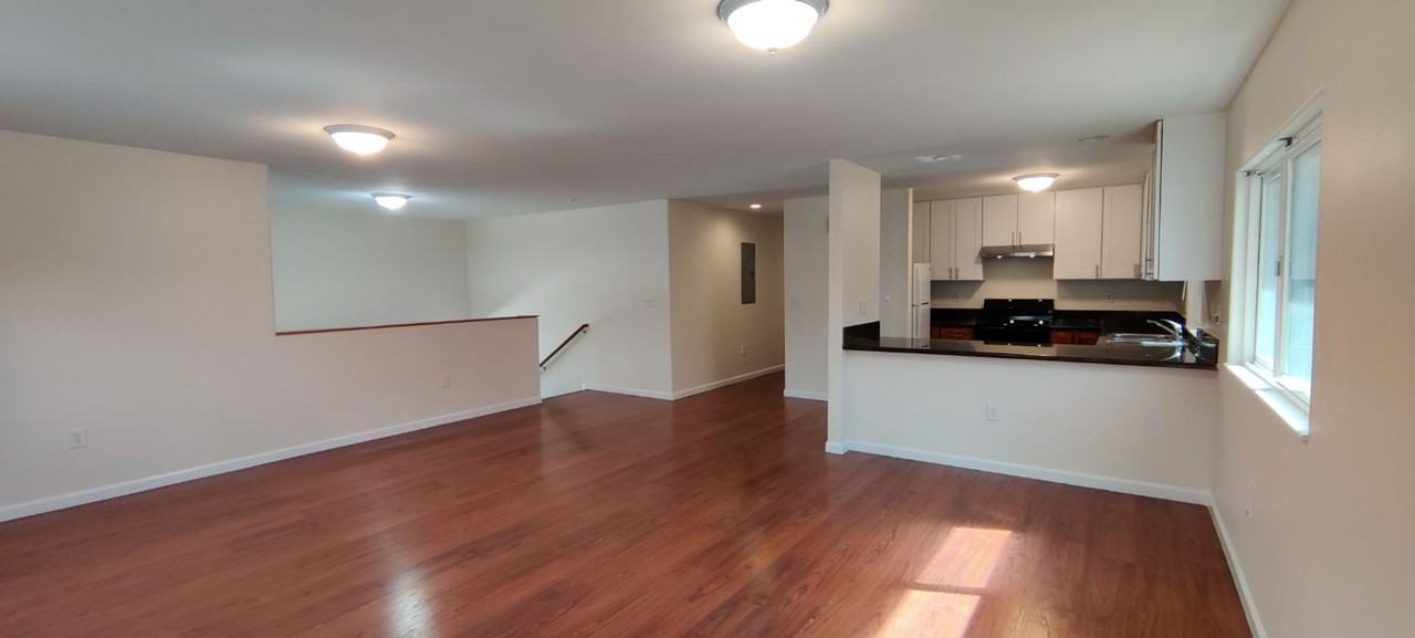 Harding Ave 3471 - Photo 3 of 16