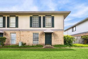 featured image of 1916 Upland Dr