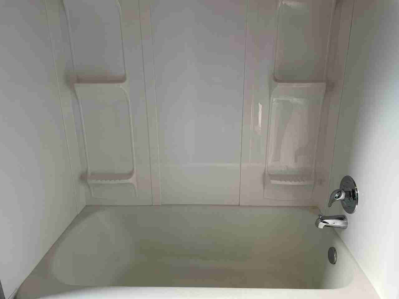 207 & 223 N Hemlock St - Photo 7 of 22