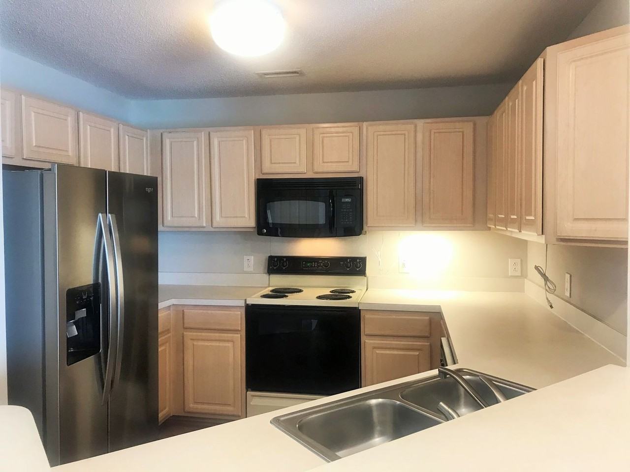 1329 Torrence Circle - Photo 4 of 14