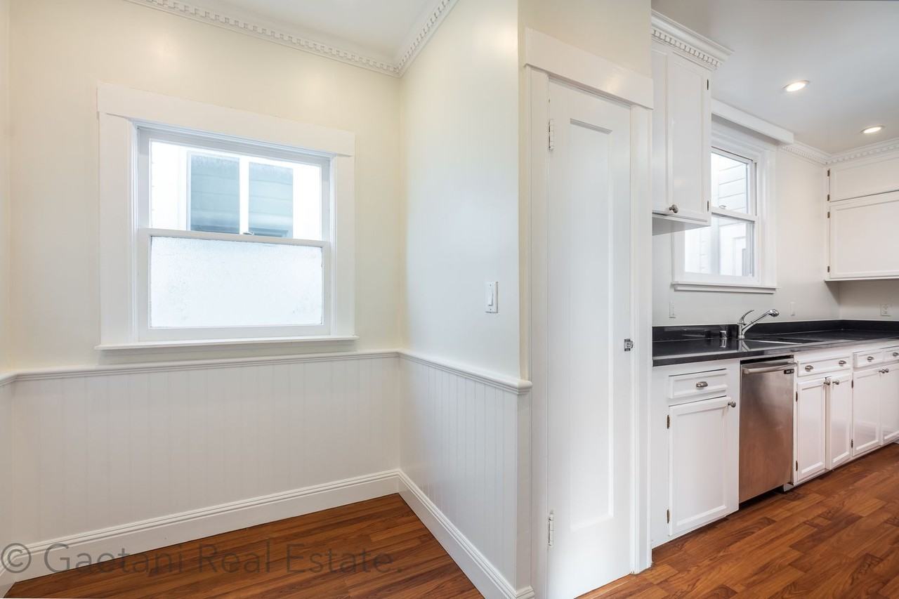 2546 27th Ave - Photo 3 of 22