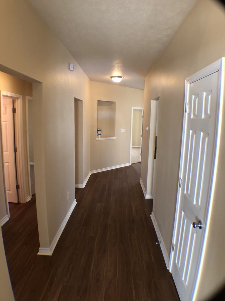 16115 Speyburn Ct - Photo 2 of 28