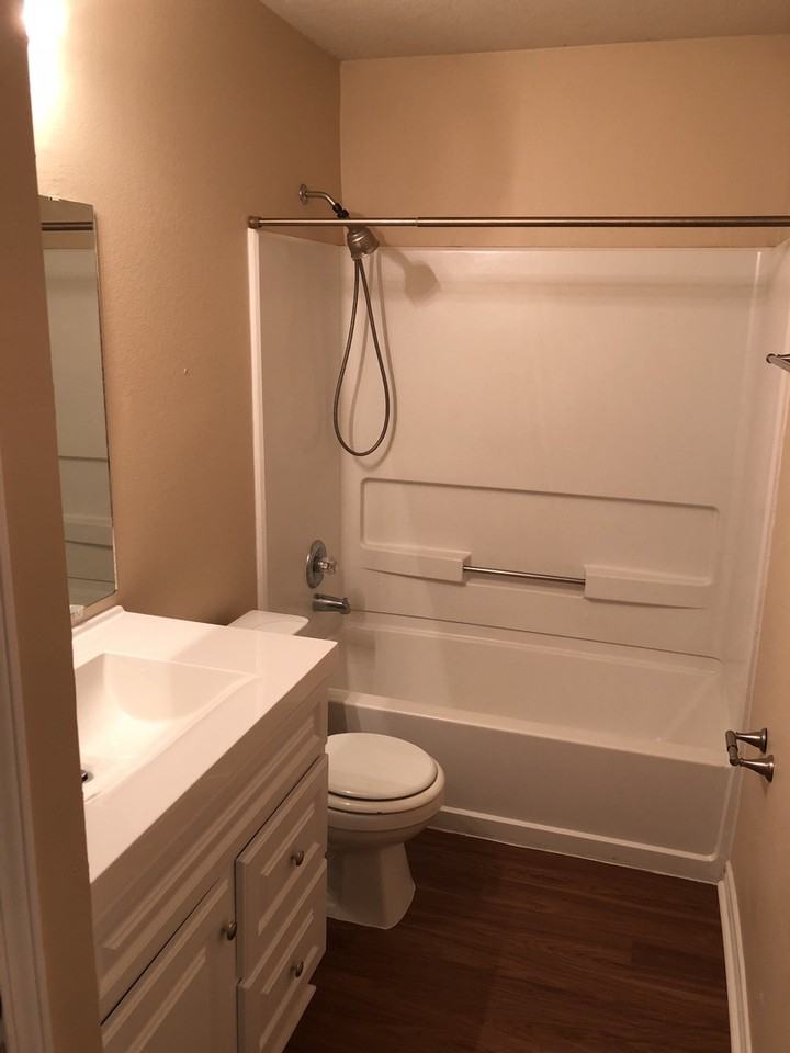 16115 Speyburn Ct - Photo 6 of 28