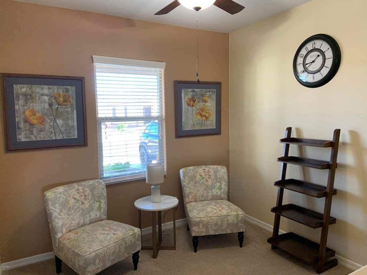 22407 W Morning Glory St - Photo 5 of 47