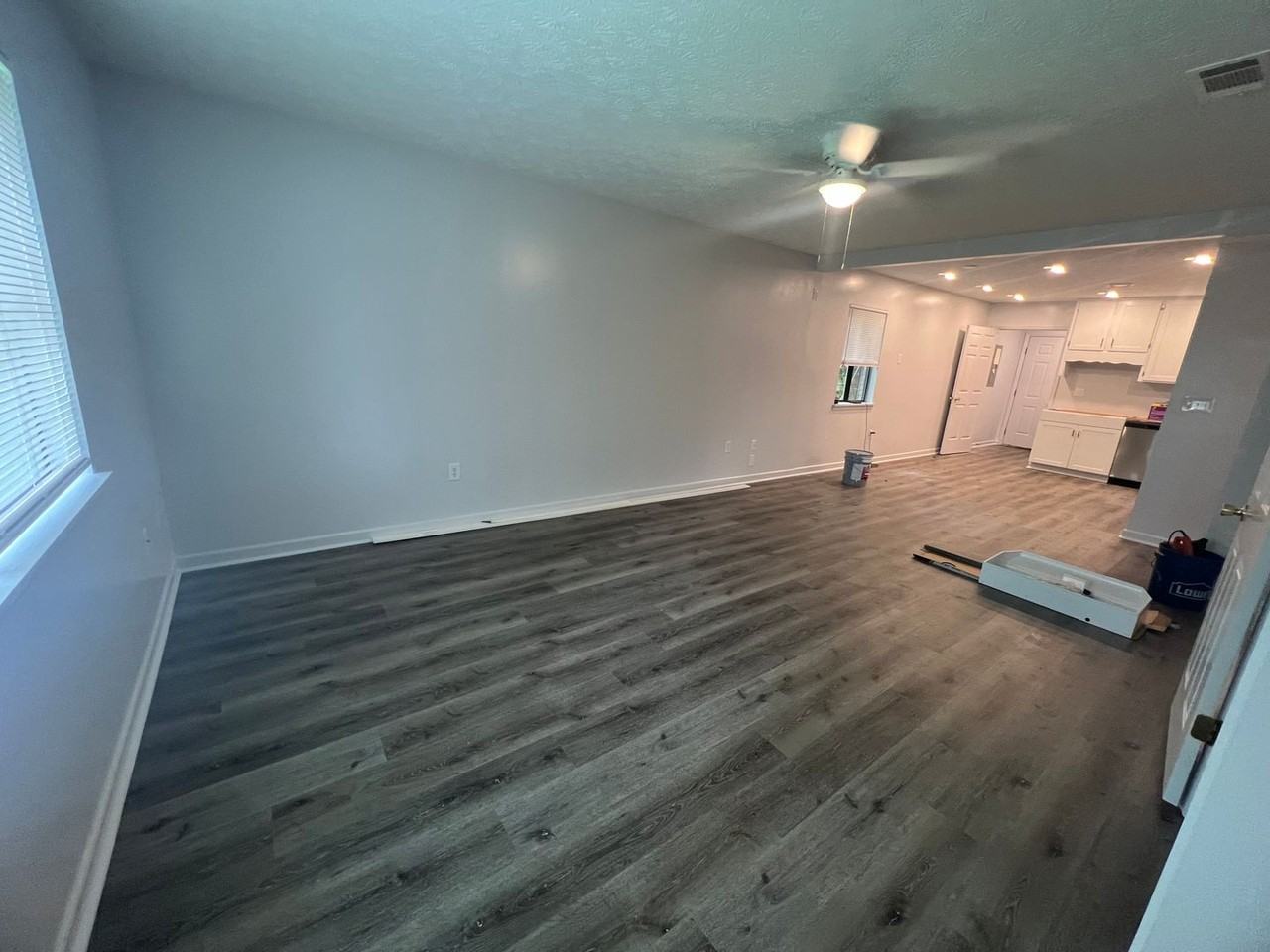 249 Barber St - Photo 2 of 6