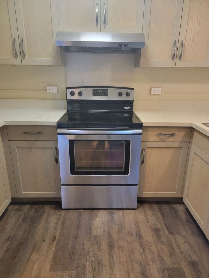 Riverside Apartments - Photo 4 of 7