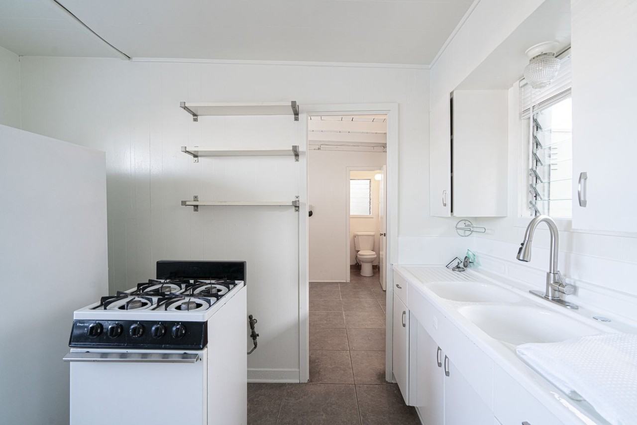 218 29th Street - Photo 3 of 12