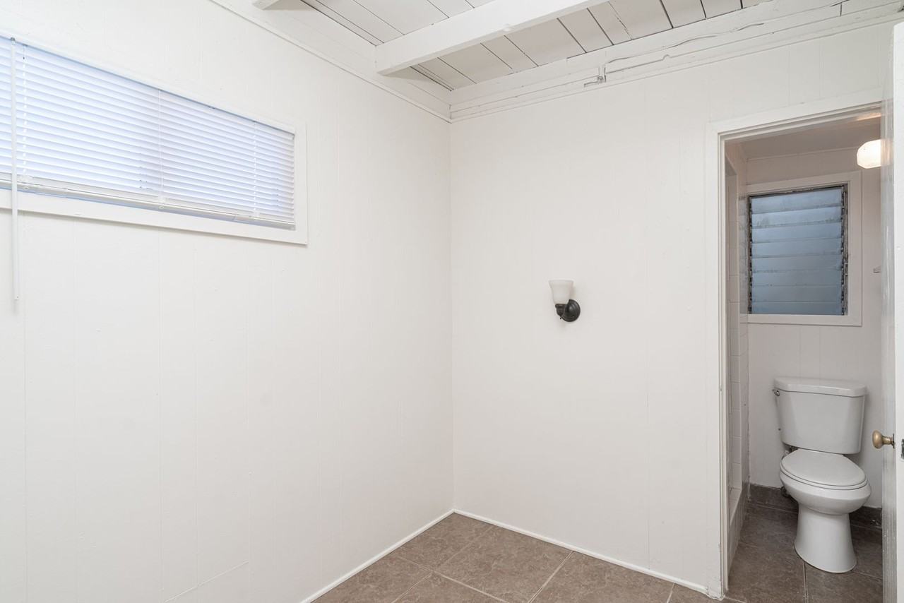 218 29th Street - Photo 6 of 12