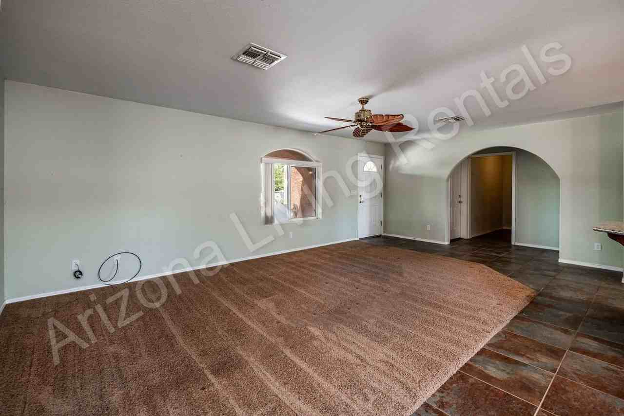 1714 Florence Ave - Photo 7 of 24