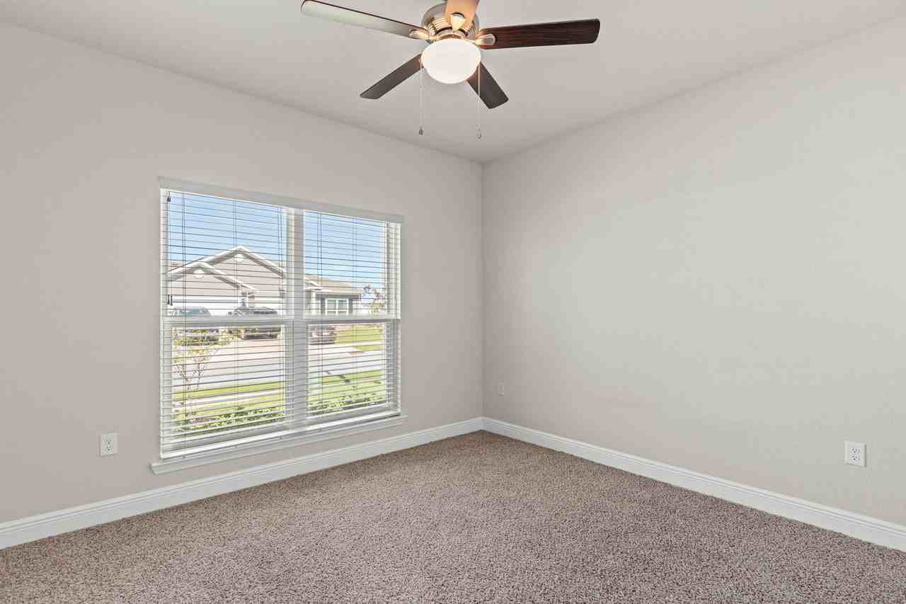 4824 Standing Cypress Dr - Photo 5 of 36