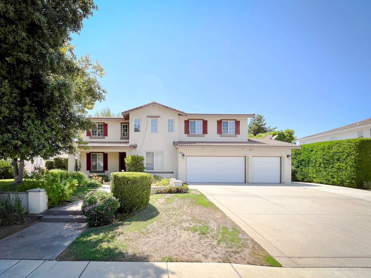 7905 Leway Dr - Photo 2 of 50