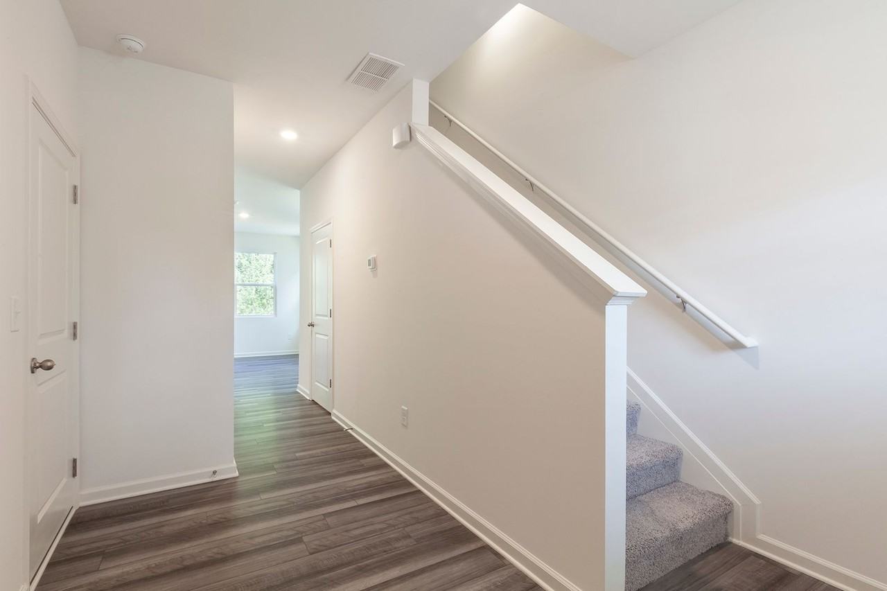 3531 Cardinal Dr Sw ##Sw - Photo 2 of 22