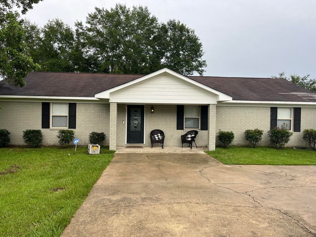 14600 Highway 613 - Photo 2 of 24