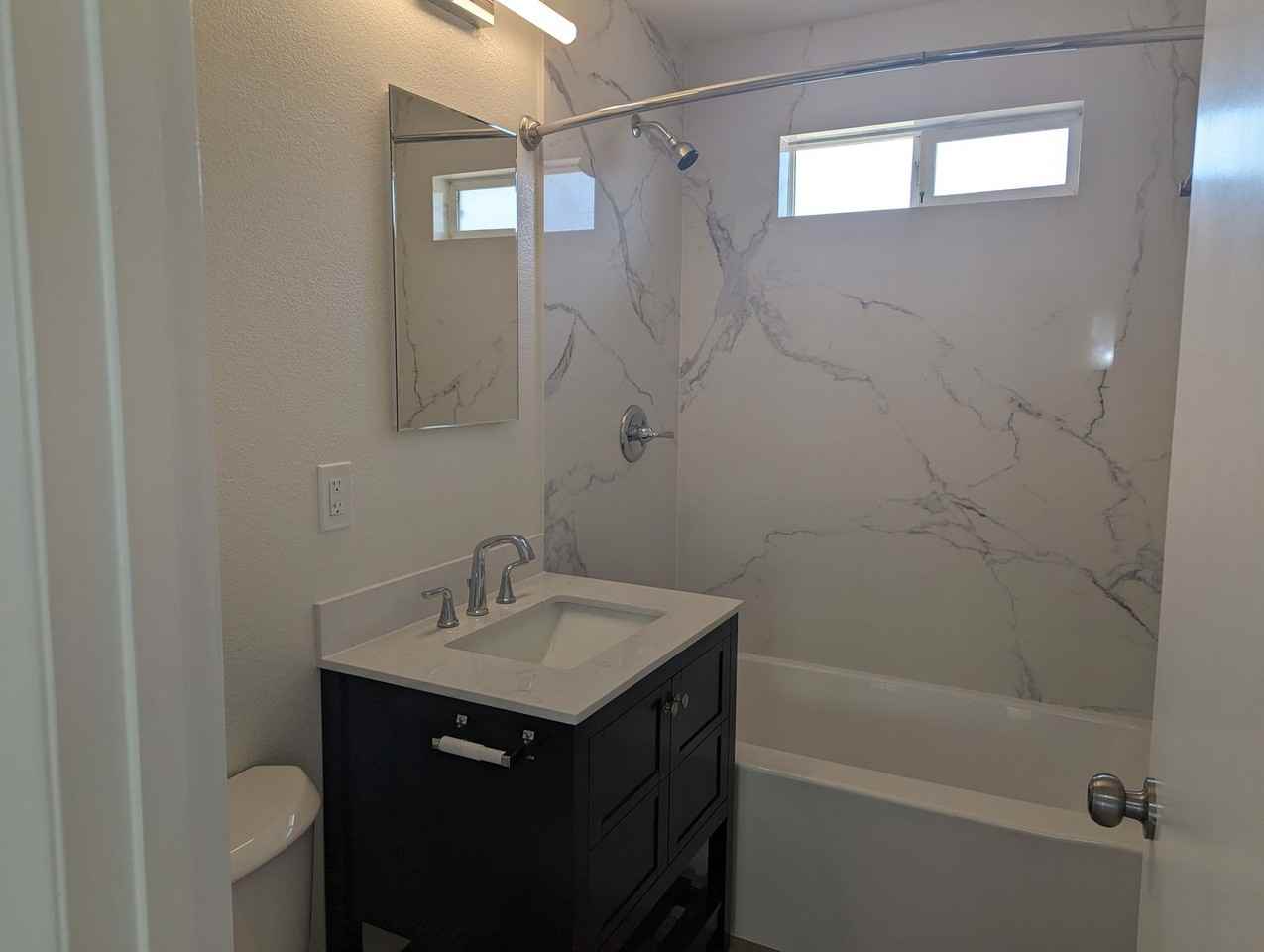 20913 Royal Ave - Photo 3 of 12