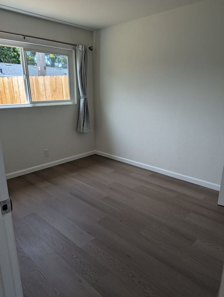 20913 Royal Ave - Photo 5 of 12