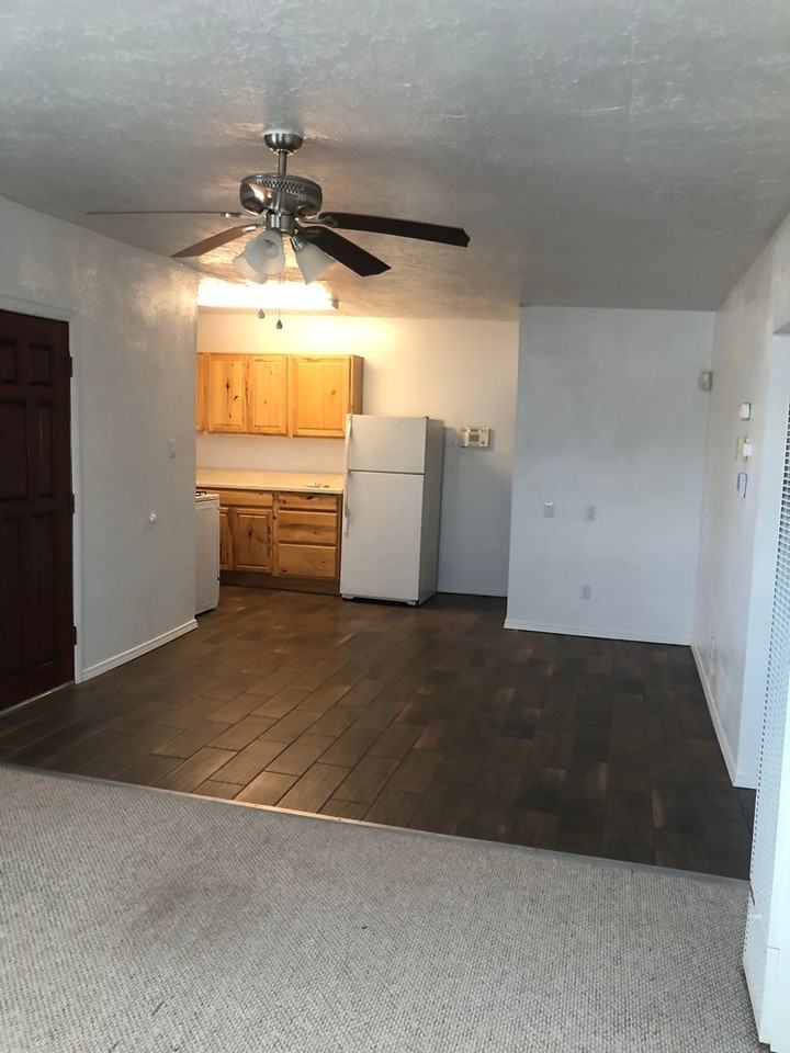 223 Saint Francis Rd Nw - Photo 3 of 8