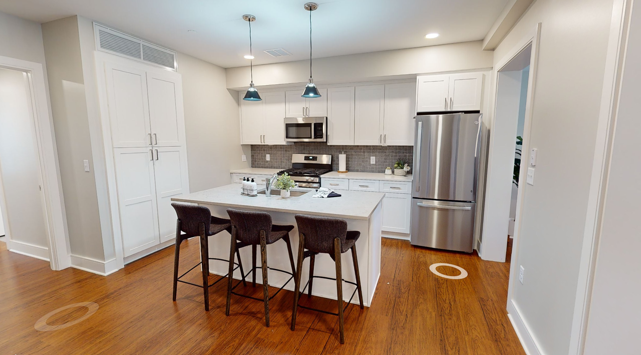 Harvard Street - Photo 2 of 7