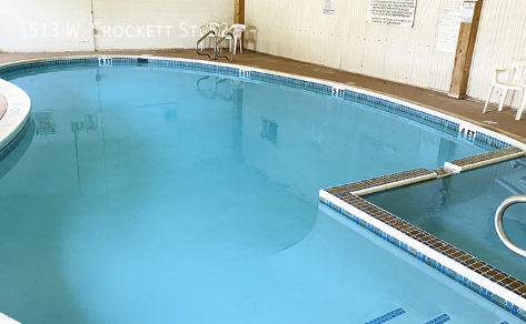 Alamo Paradise - Photo 2 of 4