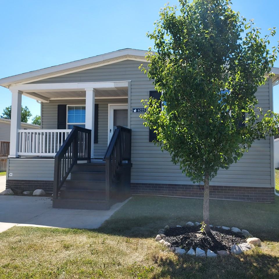 6225 Imperial Dr #NA - Photo 2 of 28