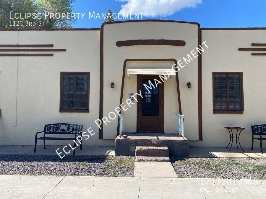 1123 3rd St - Photo 2 of 15