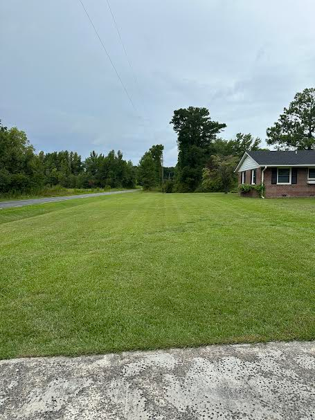 185 Riverside Rd - Photo 2 of 19