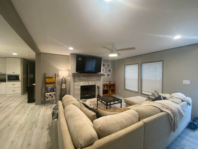 435 County Line Rd - Photo 2 of 21