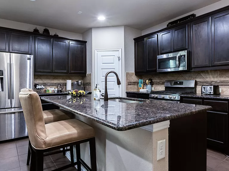 3216 Pablo Cir - Photo 4 of 20