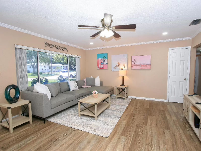 55 Velma Dr W - Photo 7 of 20