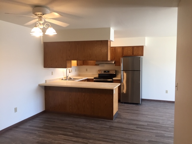 204 Anna St - Photo 2 of 7