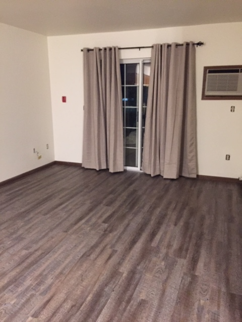 204 Anna St - Photo 3 of 7