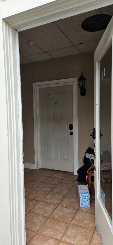 64 Kenyon St #1stFL - Photo 3 of 14