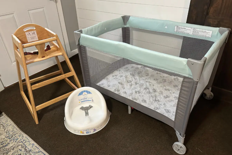 13724 Sunset Dr - Photo 2 of 13