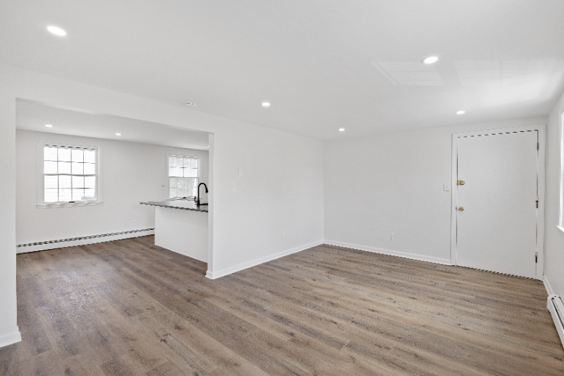 96 Chestnut St #2R - Photo 7 of 12