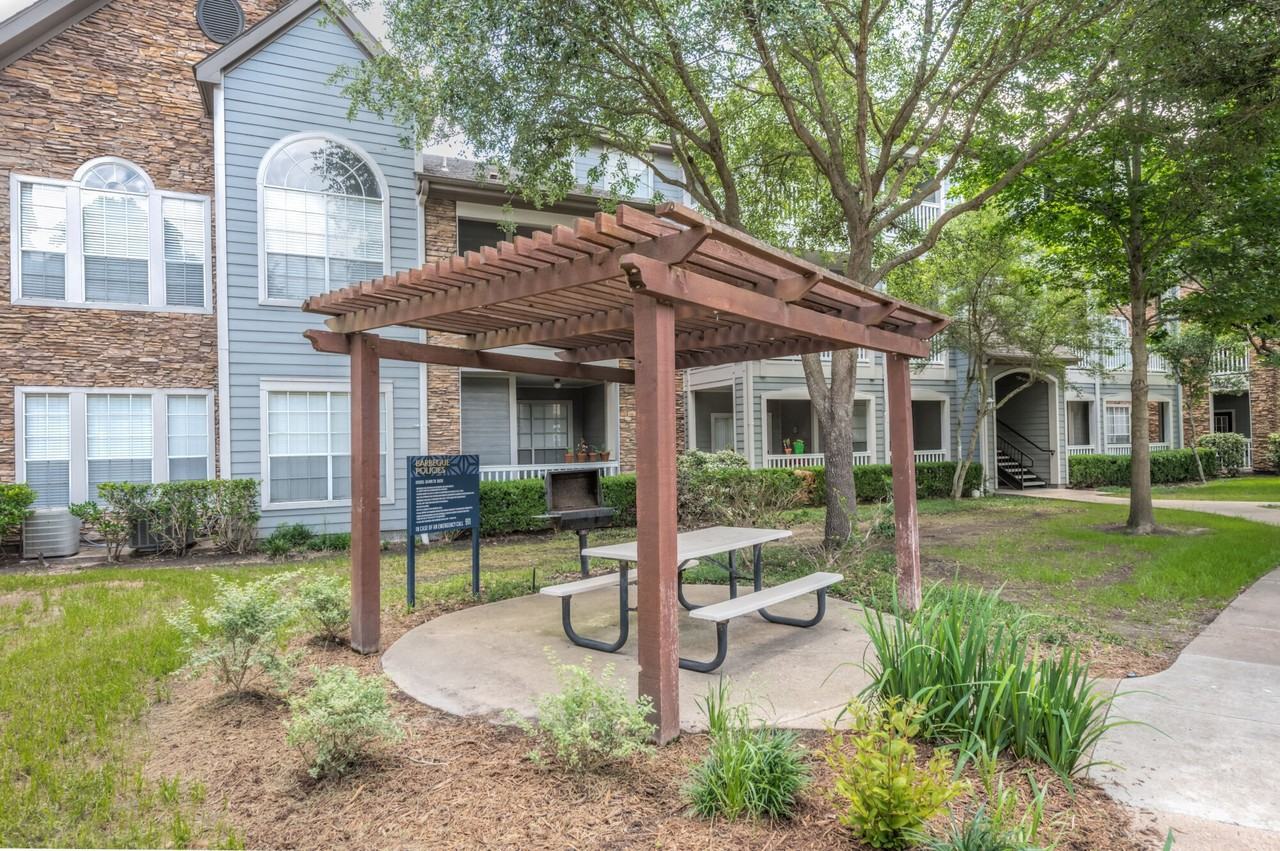 Knox at Shadowlake - Photo 4 of 30