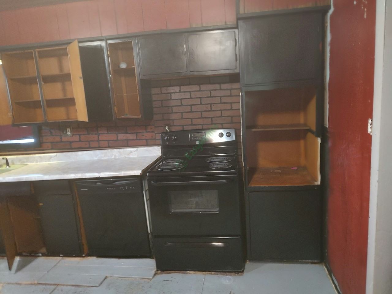 418 West 7th Street - Photo 4 of 12