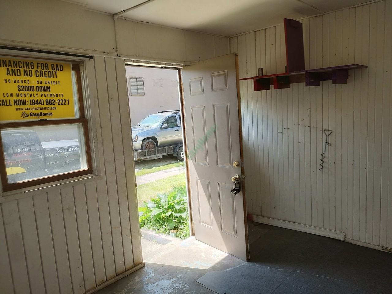 418 West 7th Street - Photo 7 of 12