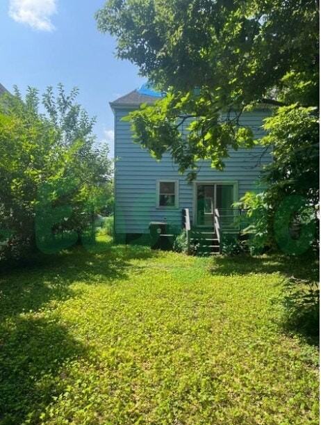 831 W Russell St - Photo 2 of 17