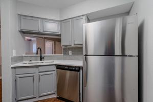 featured image of 4303 Mariposa Dr