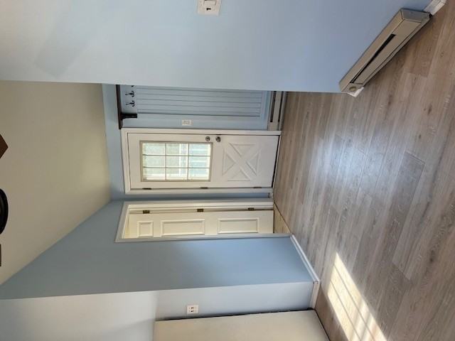 409B Lake Avenue - Photo 3 of 14